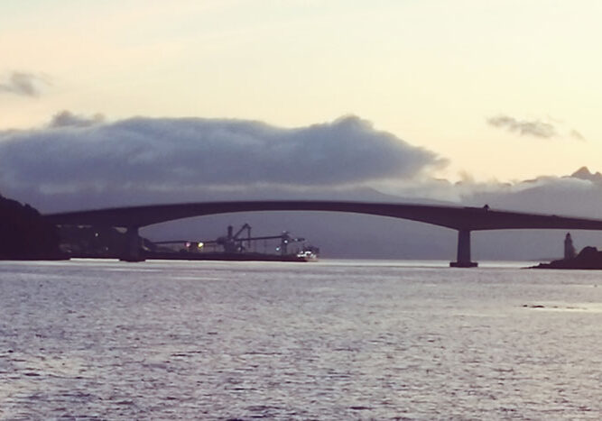 jane-taylor---photo-of-bridge-in-skye